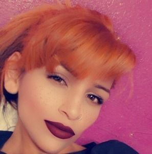 Meet your Posher, Rebecca